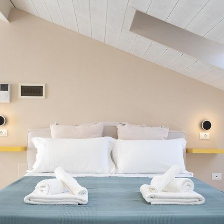 Oceano Rooms 테르몰리 외부 사진