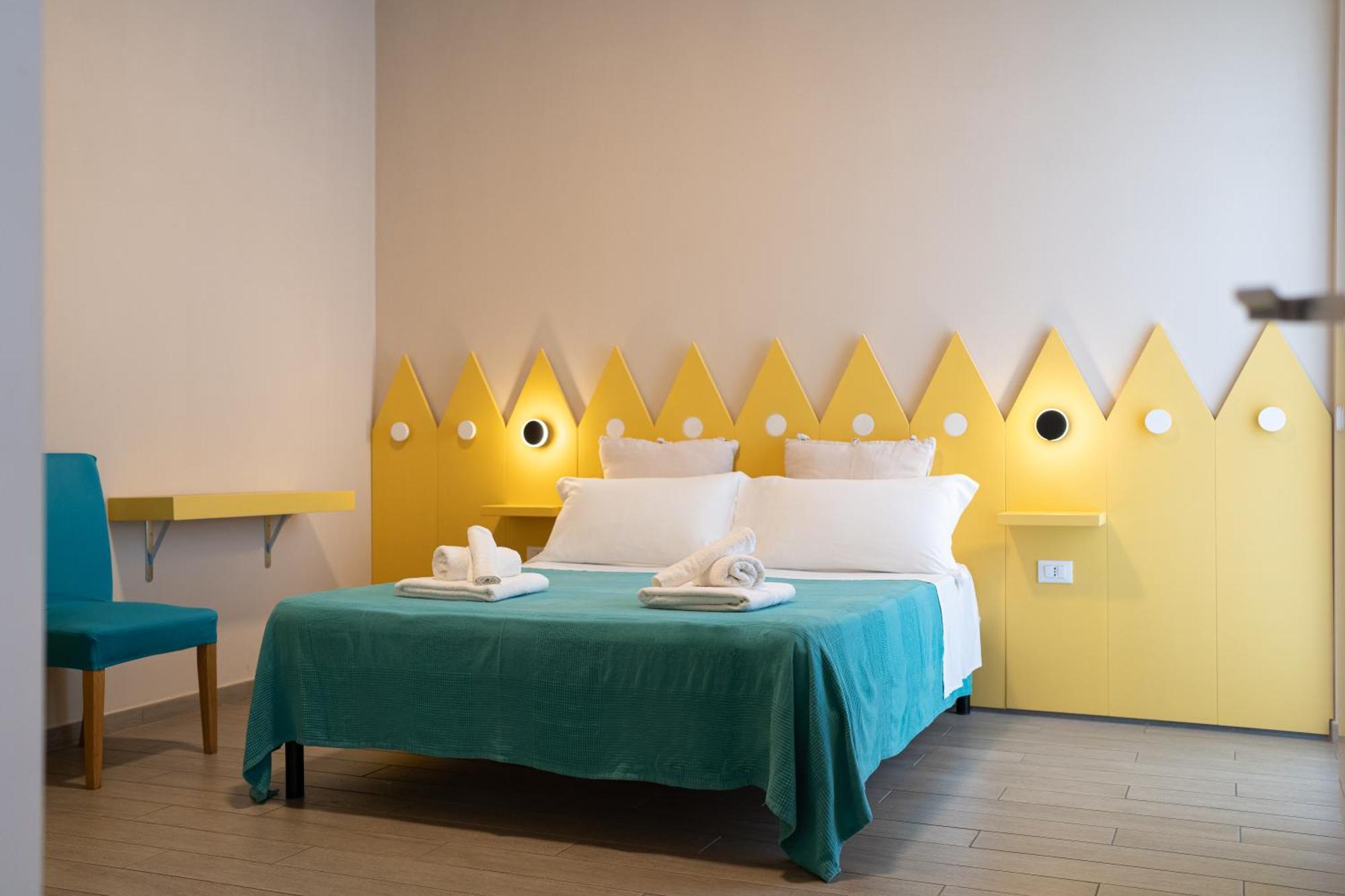 Oceano Rooms 테르몰리 외부 사진